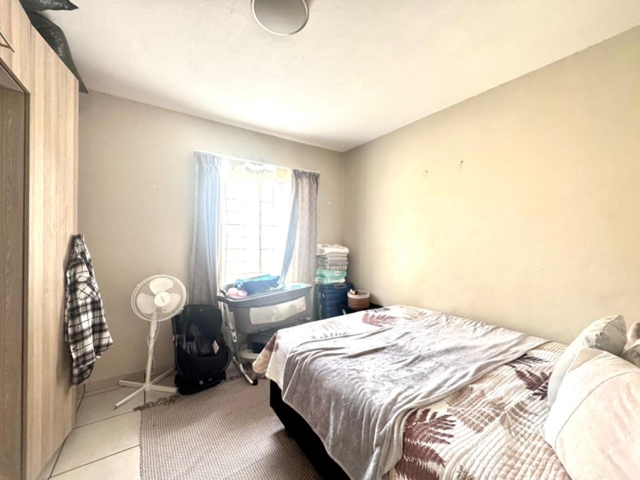 2 Bedroom Property for Sale in Waterval East North West